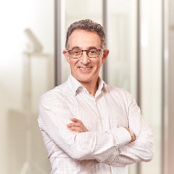 Santi Dominguez, Principal, Augur Ventures